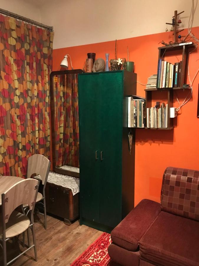 Cozy Condo For Up To 3 Travellers, With Kitchen And Bath Riga Buitenkant foto